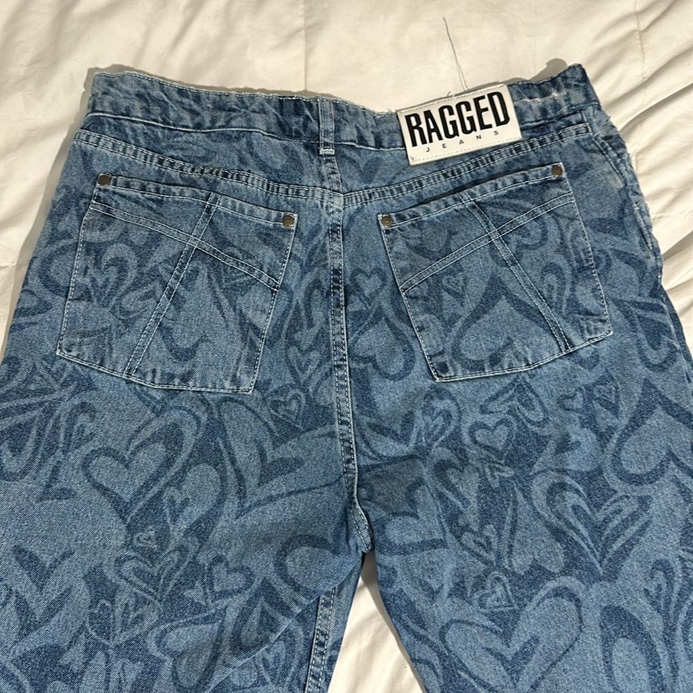 Jeans - Picture 2 of 3